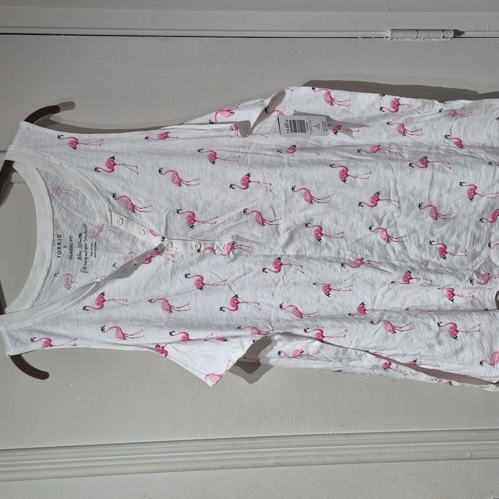 TORRID- PINK FLAMINGOS TANK - Picture 3 of 7